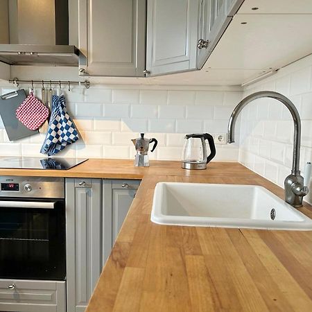 80M2 Apartment With Balcony & Free Netflix Вена Экстерьер фото